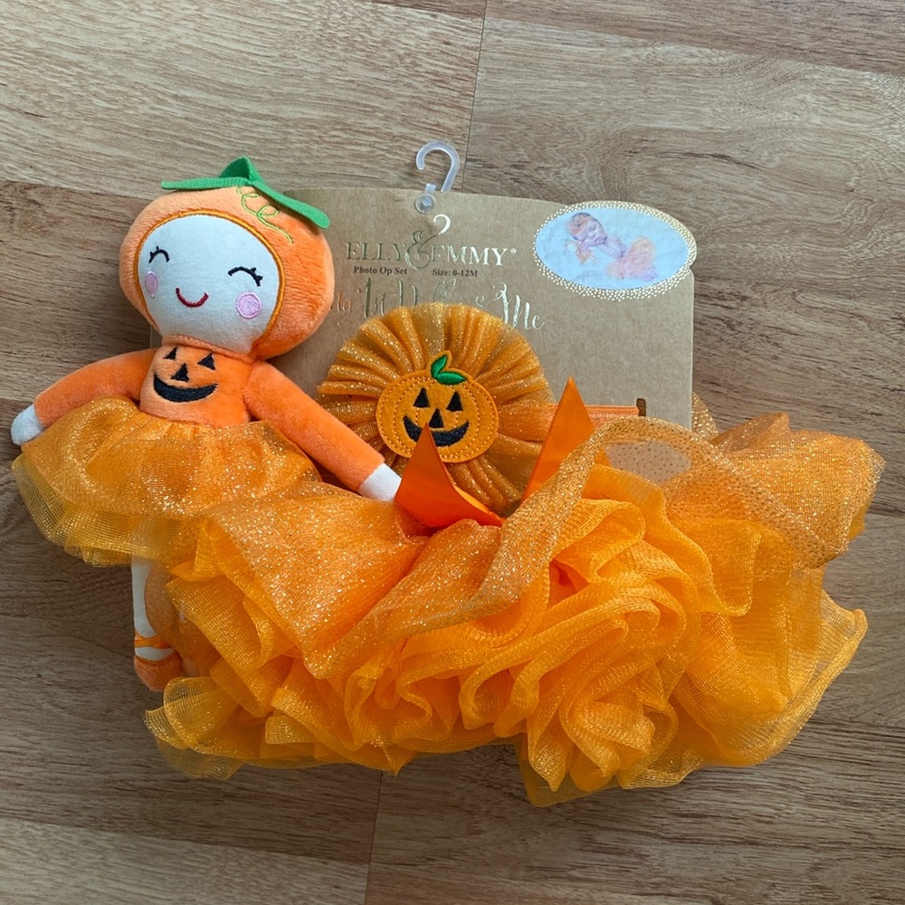 Elly & Emmy photo op Halloween 3 piece tutu set NWT